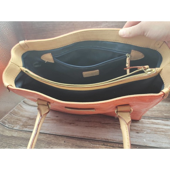 Orange Kate Spade shoulder bag and matching wallet - Picture 4 of 8